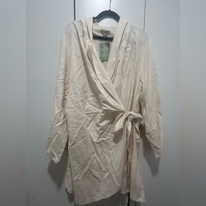 NWT H&M Cream Tie-Waist Wrap Dress